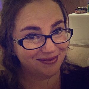 Meet your Posher, Brittney